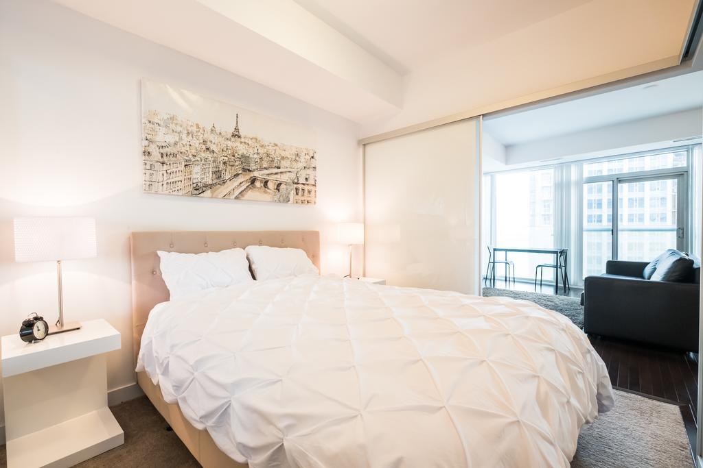 Downtown Luxury Lakeview Condo Toronto Exterior foto