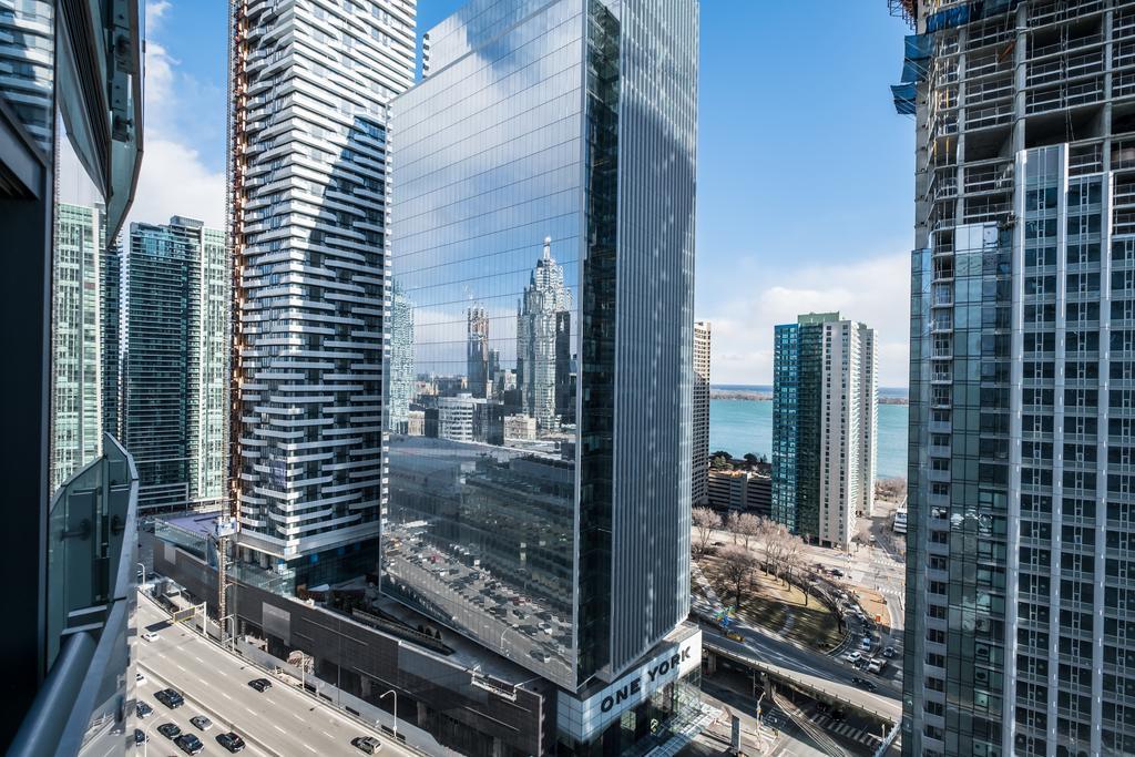 Downtown Luxury Lakeview Condo Toronto Exterior foto
