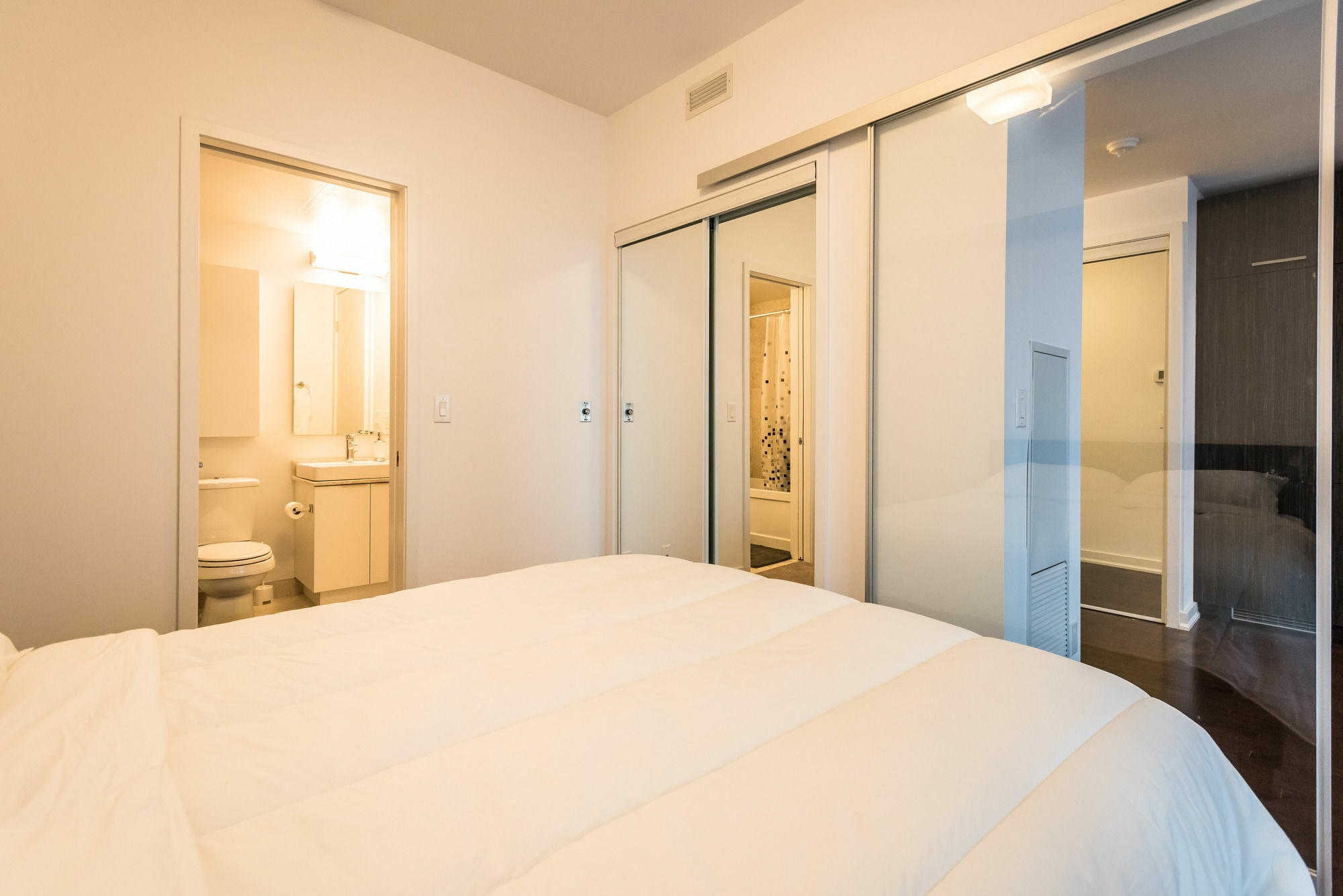Downtown Luxury Lakeview Condo Toronto Exterior foto